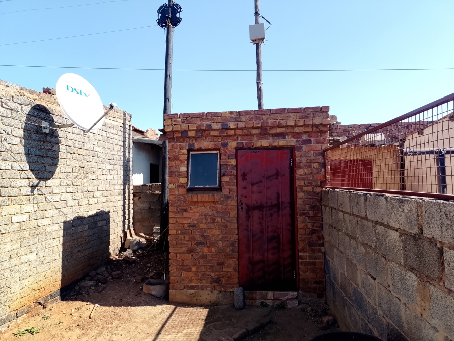 2 Bedroom Property for Sale in Mamelodi East Gauteng
