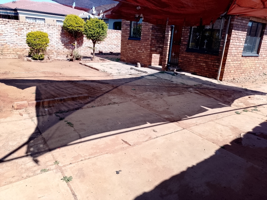 2 Bedroom Property for Sale in Mamelodi East Gauteng