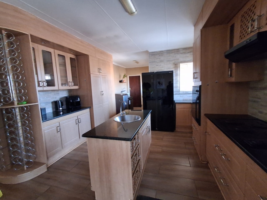 3 Bedroom Property for Sale in Fochville Gauteng