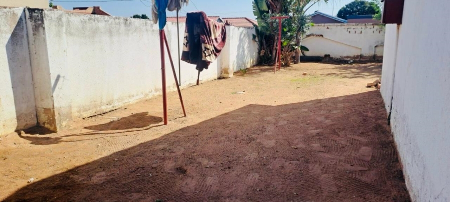 2 Bedroom Property for Sale in Soshanguve AA Gauteng