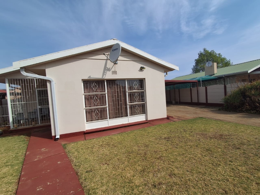 3 Bedroom Property for Sale in Fochville Gauteng
