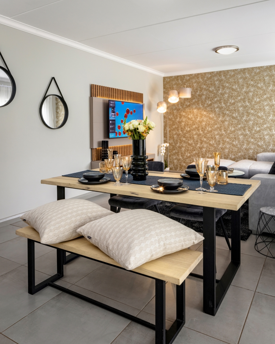 2 Bedroom Property for Sale in Carlswald Gauteng