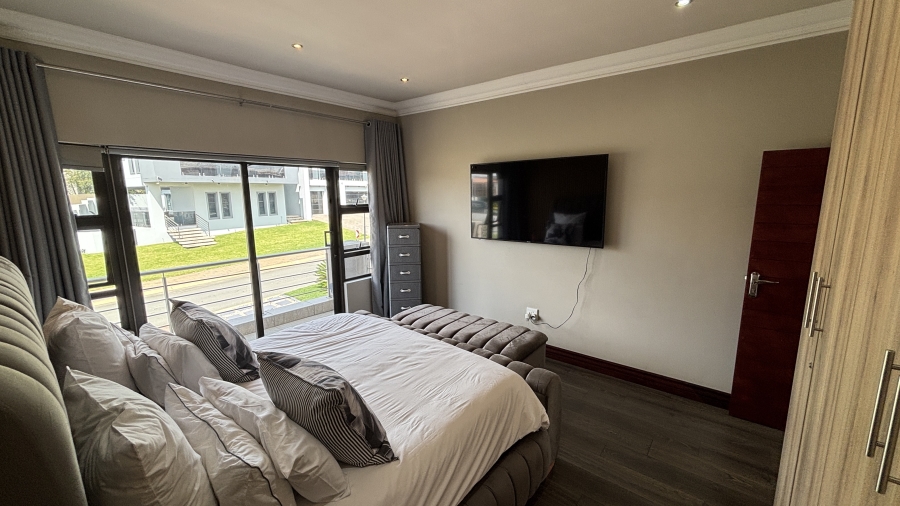 To Let 4 Bedroom Property for Rent in Blue Valley Golf Estate Gauteng
