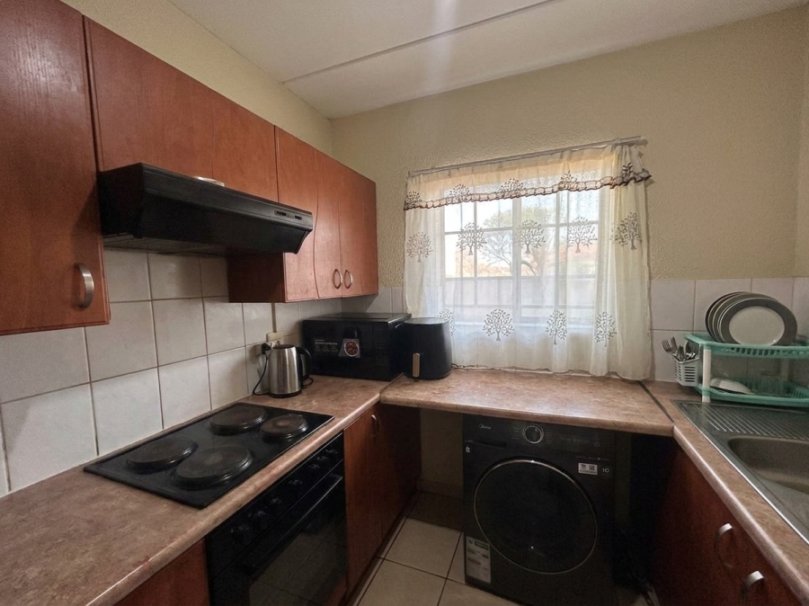 2 Bedroom Property for Sale in Halfway Gardens Gauteng