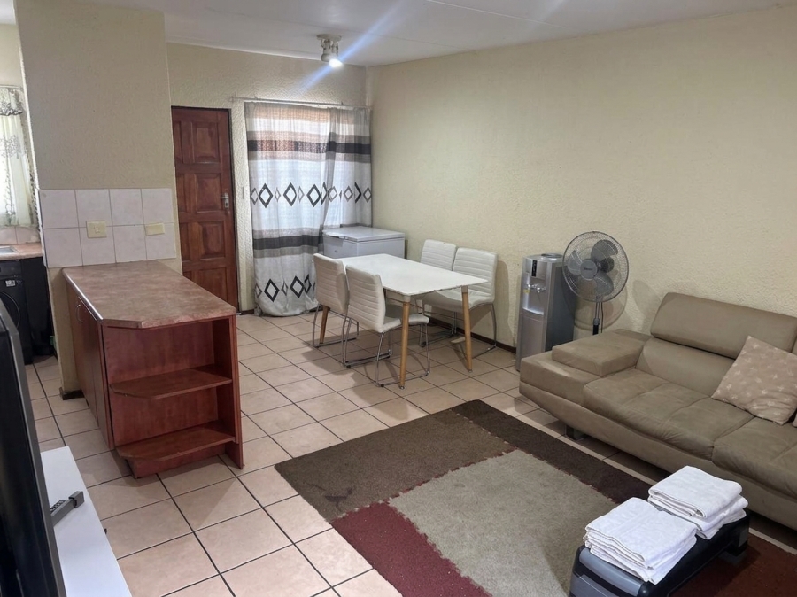 2 Bedroom Property for Sale in Halfway Gardens Gauteng