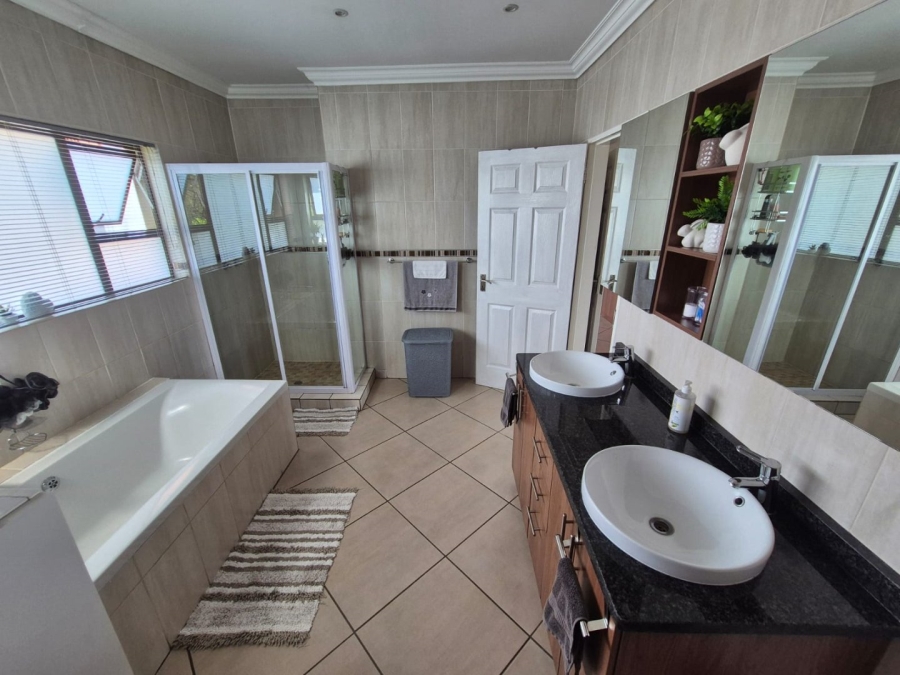3 Bedroom Property for Sale in Roodepark Eco Estate Gauteng