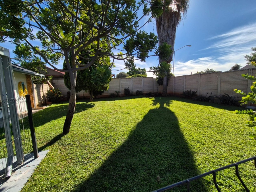 3 Bedroom Property for Sale in Montana Tuine Gauteng