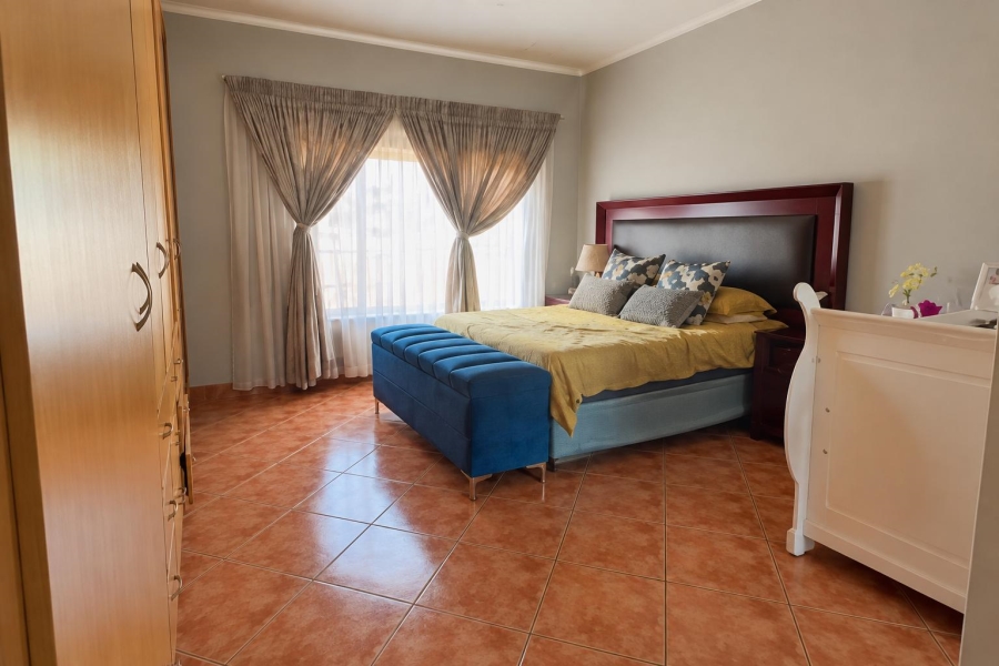 3 Bedroom Property for Sale in Thatchfield Close Gauteng