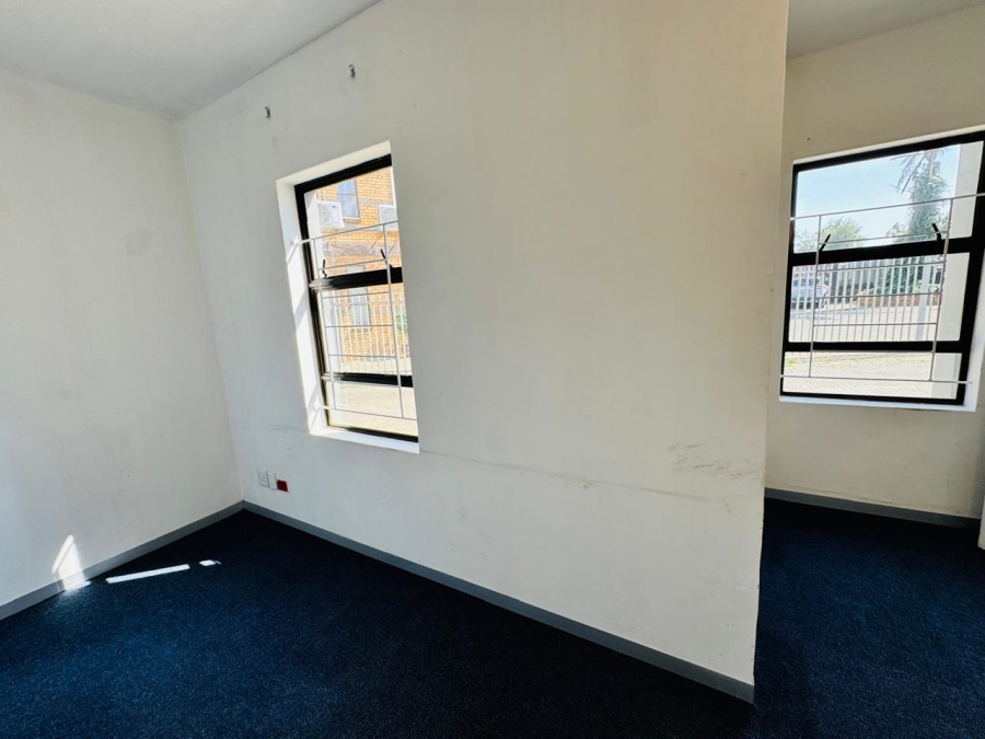 To Let Commercial Property for Rent in Halfway House Gauteng