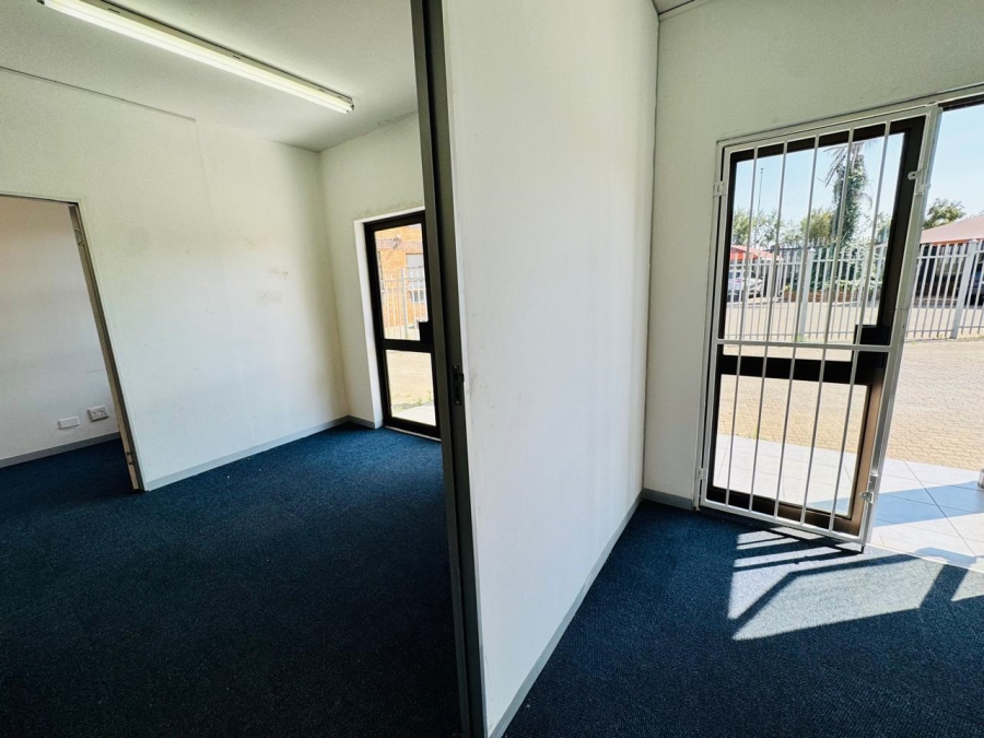 To Let Commercial Property for Rent in Halfway House Gauteng