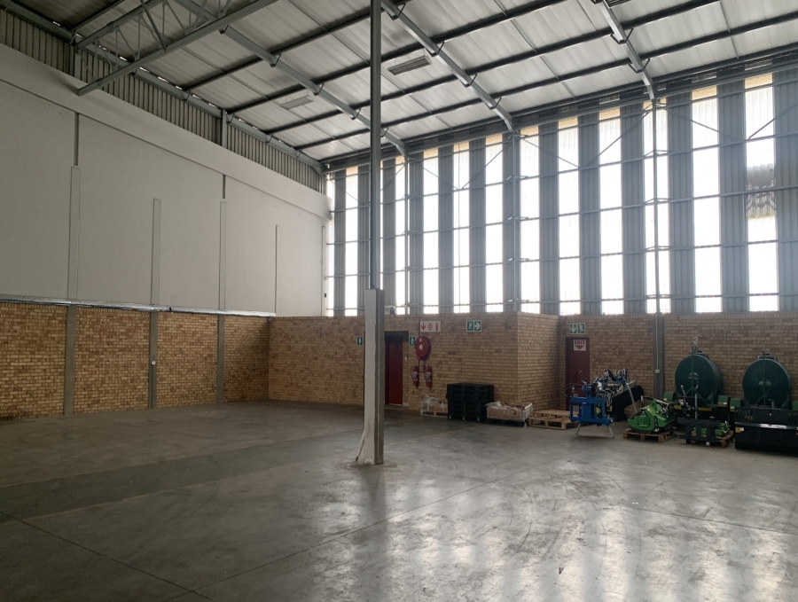 To Let Commercial Property for Rent in Linbro Park Gauteng