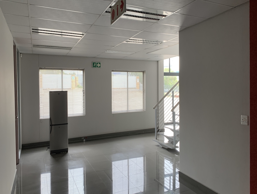 To Let Commercial Property for Rent in Linbro Park Gauteng