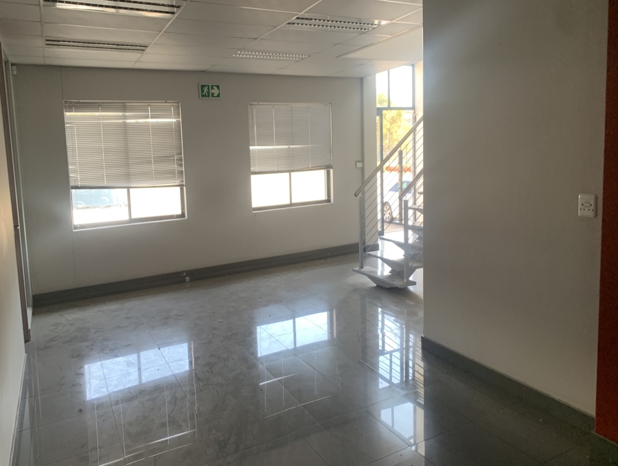 To Let Commercial Property for Rent in Linbro Park Gauteng