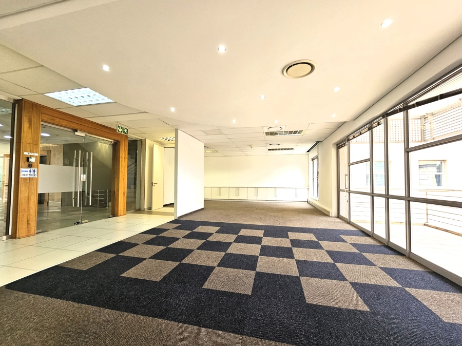 To Let Commercial Property for Rent in Woodmead Gauteng