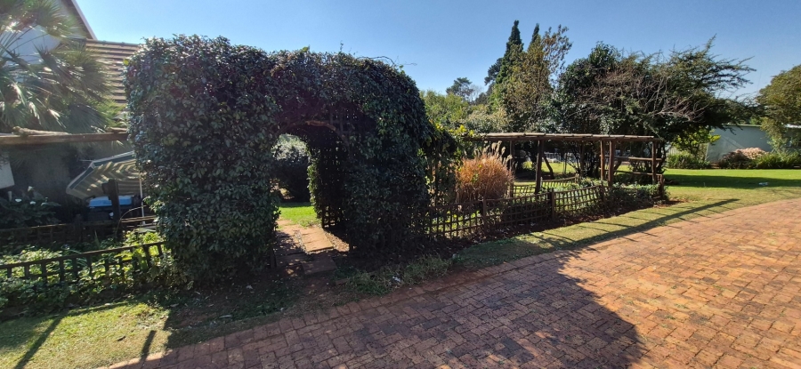 4 Bedroom Property for Sale in Walkerville Gauteng