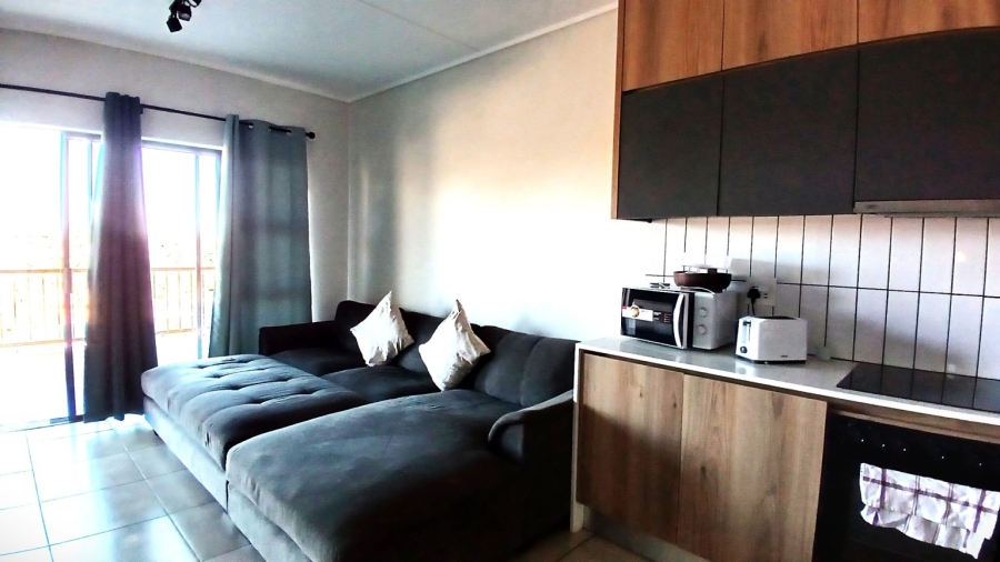 1 Bedroom Property for Sale in Mulbarton Gauteng