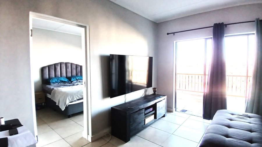 1 Bedroom Property for Sale in Mulbarton Gauteng