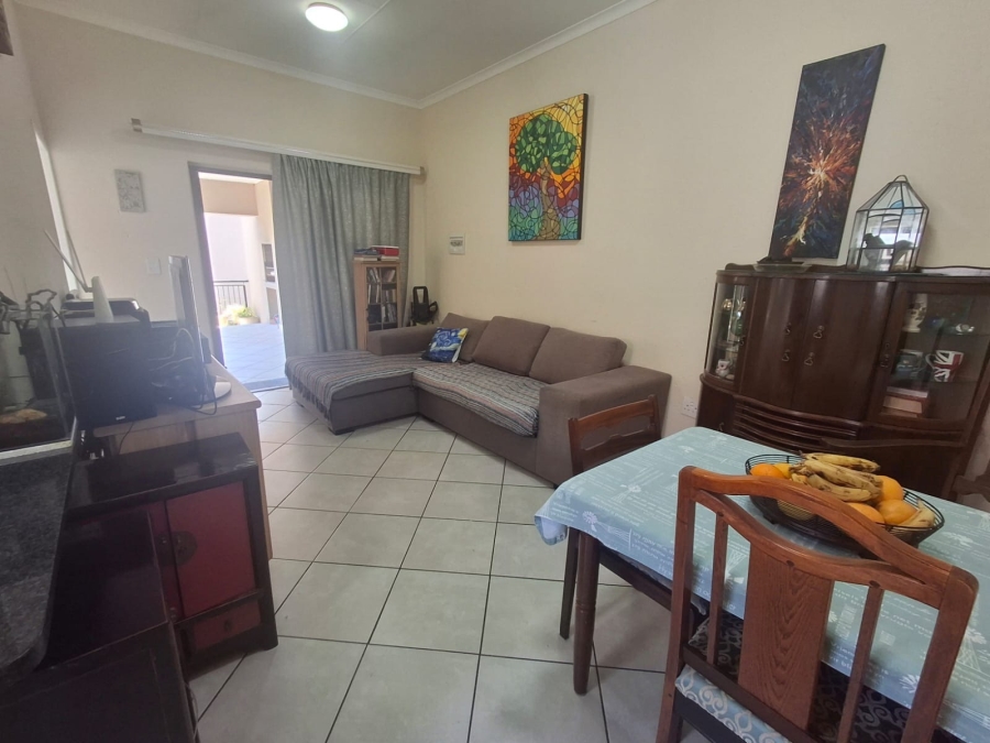 To Let 2 Bedroom Property for Rent in Goedeburg Gauteng