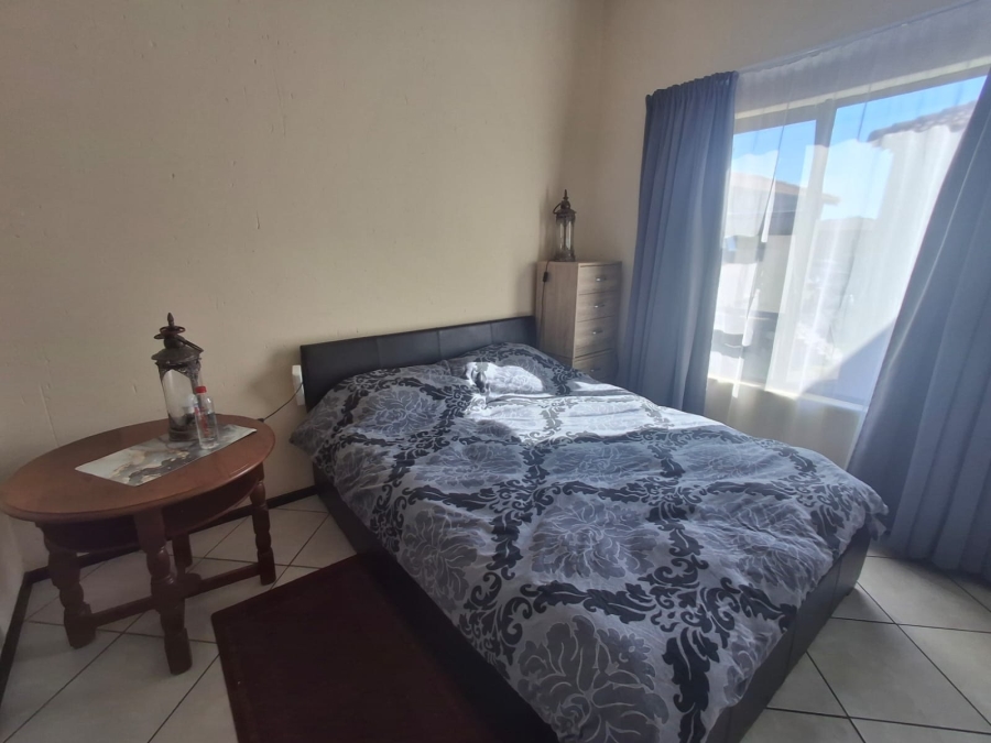 To Let 2 Bedroom Property for Rent in Goedeburg Gauteng