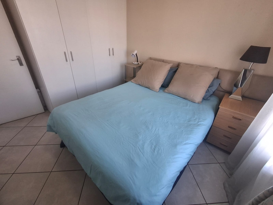 To Let 2 Bedroom Property for Rent in Goedeburg Gauteng