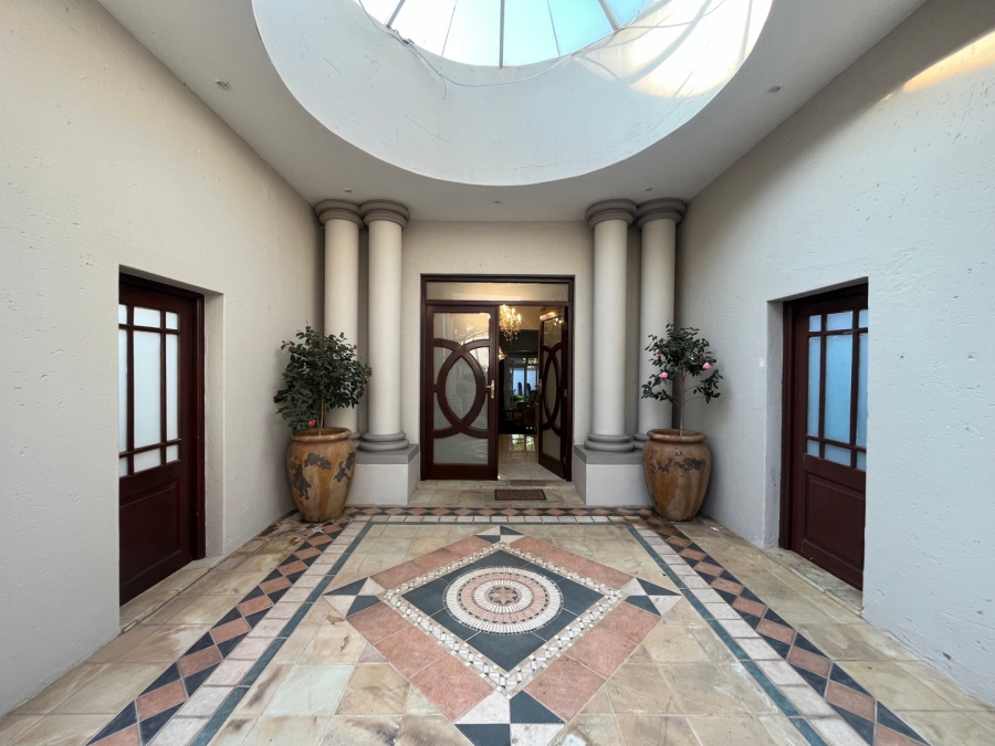 5 Bedroom Property for Sale in Hyde Park Gauteng