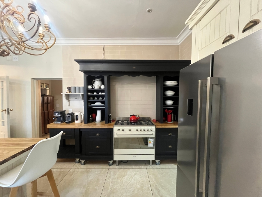 5 Bedroom Property for Sale in Hyde Park Gauteng