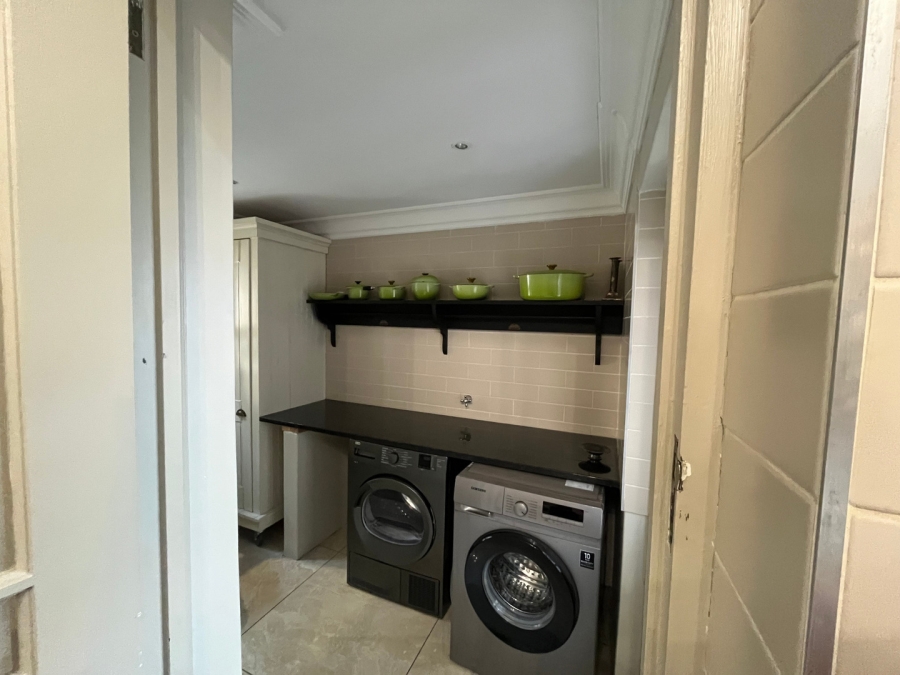 5 Bedroom Property for Sale in Hyde Park Gauteng