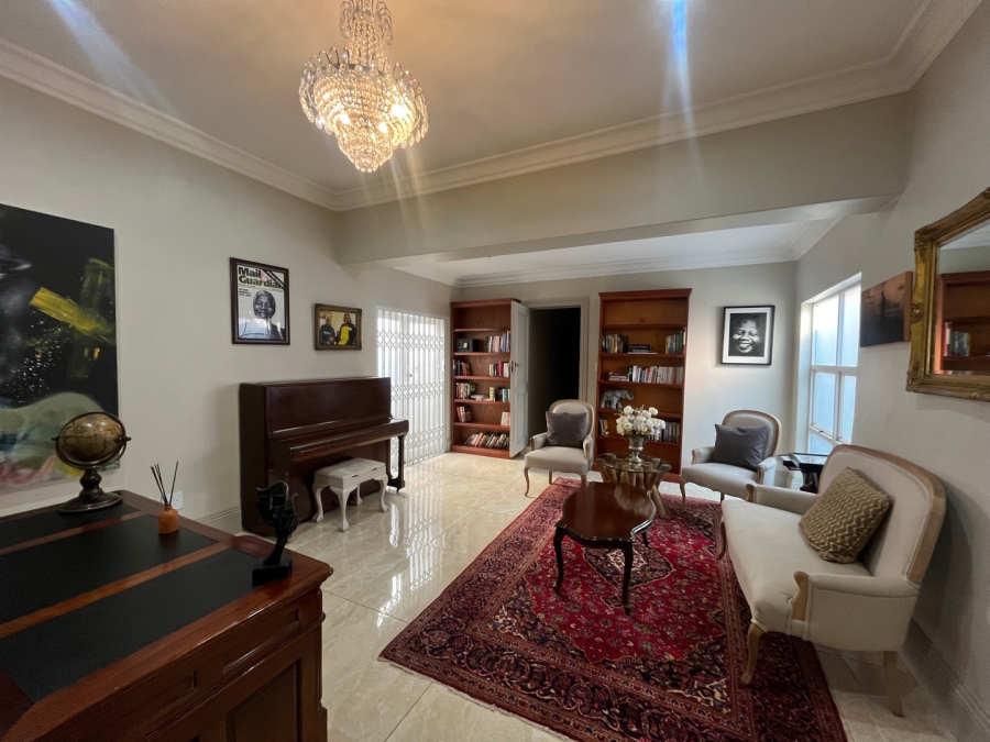 5 Bedroom Property for Sale in Hyde Park Gauteng