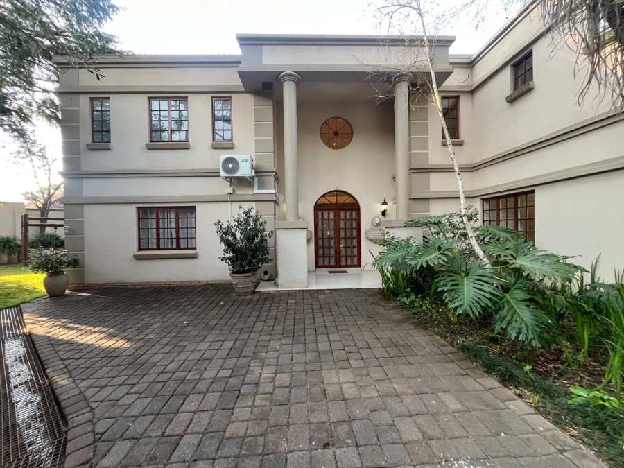 5 Bedroom Property for Sale in Hyde Park Gauteng