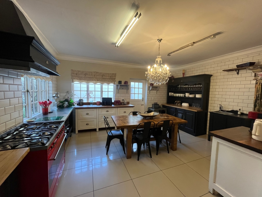 5 Bedroom Property for Sale in Hyde Park Gauteng