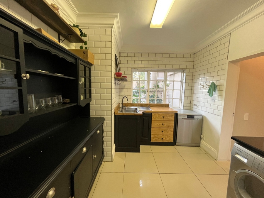 5 Bedroom Property for Sale in Hyde Park Gauteng
