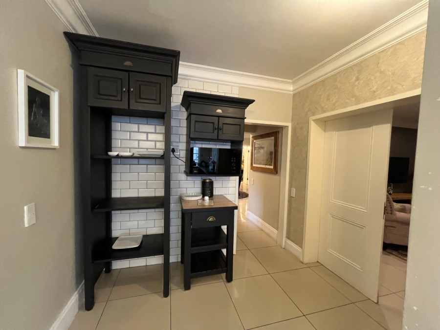 5 Bedroom Property for Sale in Hyde Park Gauteng