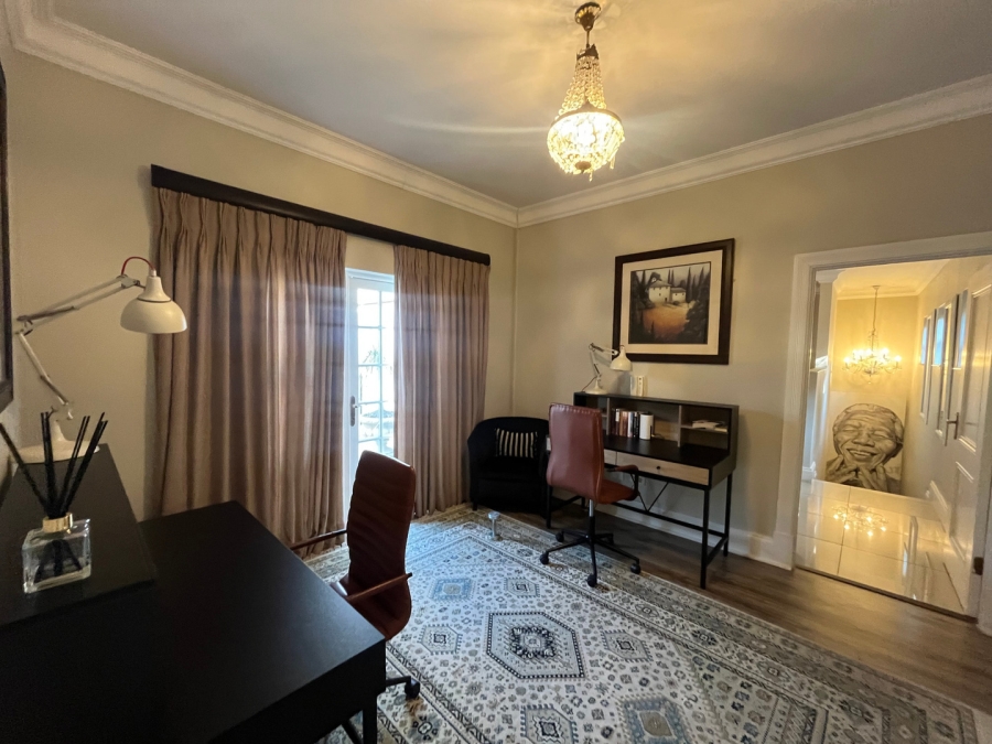 5 Bedroom Property for Sale in Hyde Park Gauteng