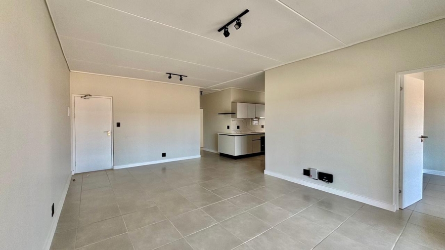 To Let 3 Bedroom Property for Rent in Waterfall Gauteng