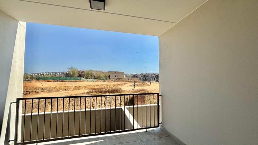 To Let 3 Bedroom Property for Rent in Waterfall Gauteng