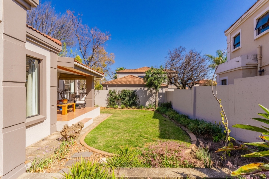 3 Bedroom Property for Sale in Douglasdale Gauteng