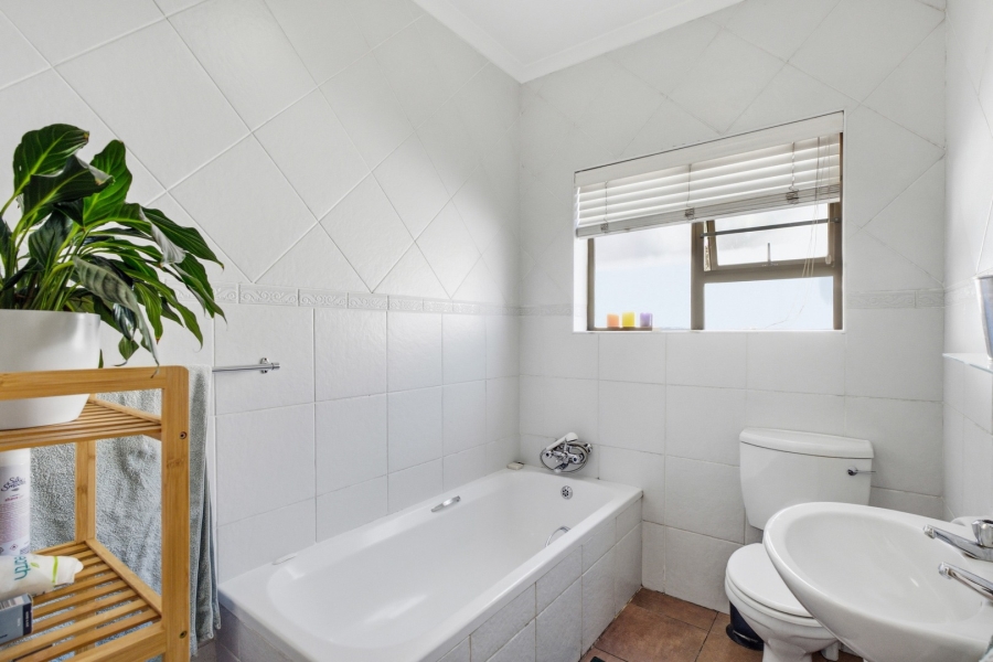 3 Bedroom Property for Sale in Douglasdale Gauteng