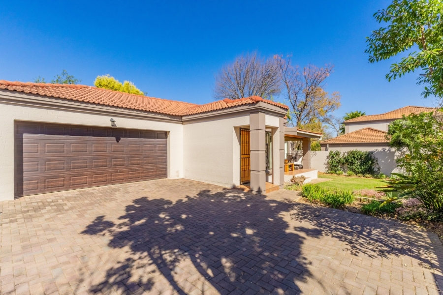 3 Bedroom Property for Sale in Douglasdale Gauteng