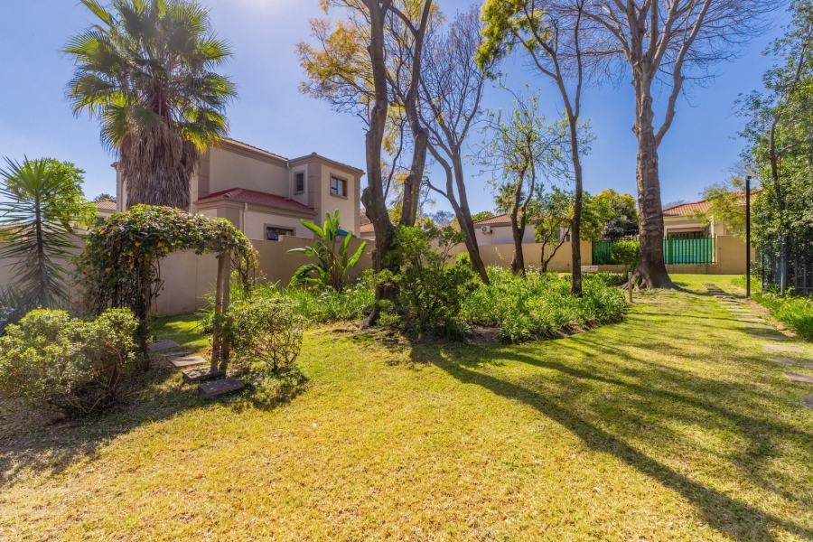 3 Bedroom Property for Sale in Douglasdale Gauteng