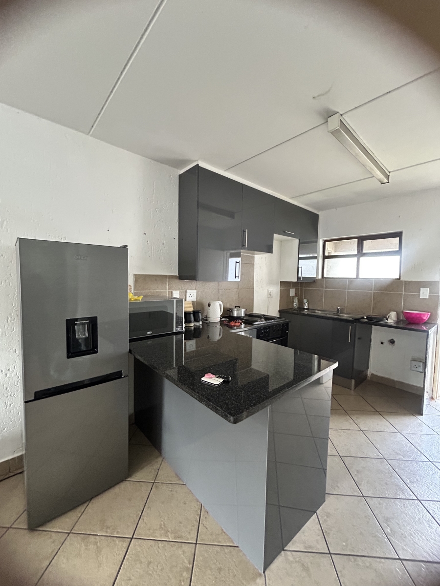 2 Bedroom Property for Sale in Comet Gauteng