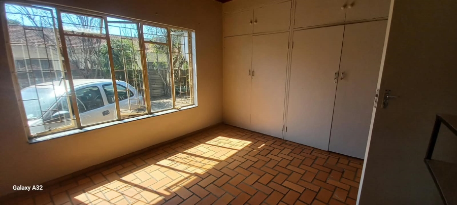 6 Bedroom Property for Sale in Wonderboom South Gauteng