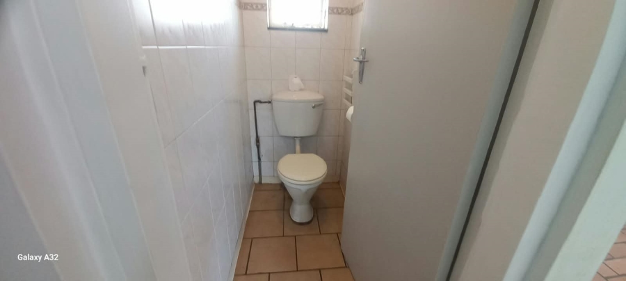 6 Bedroom Property for Sale in Wonderboom South Gauteng