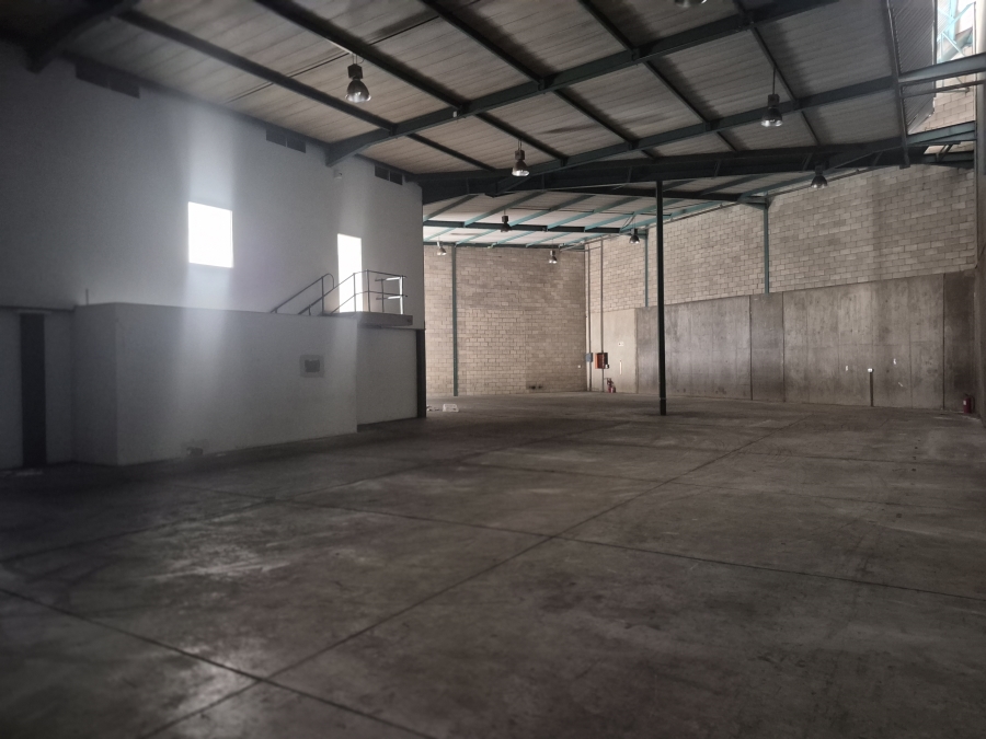To Let Commercial Property for Rent in Linbro Park Gauteng