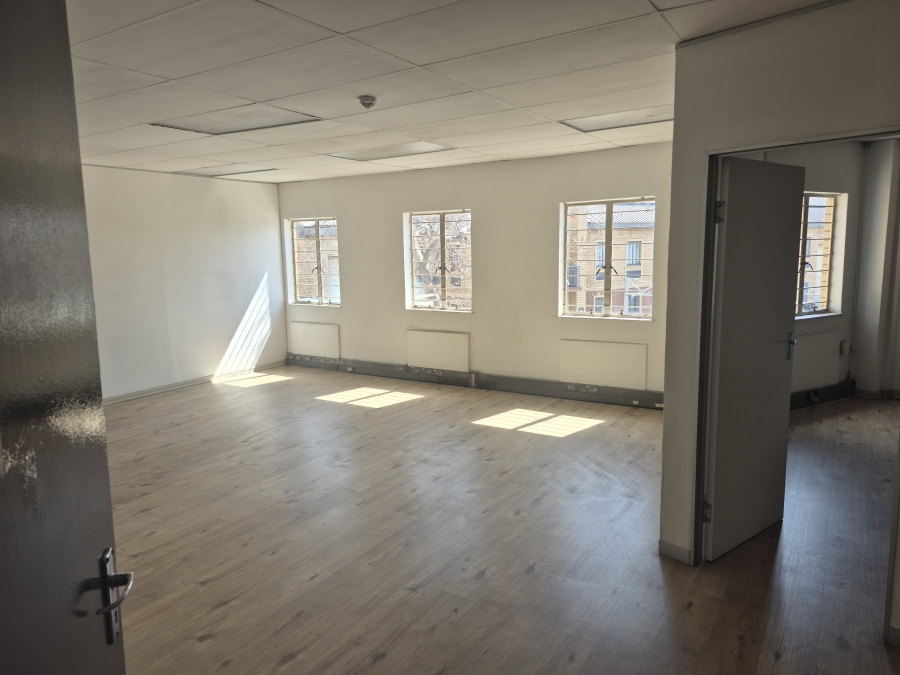 To Let Commercial Property for Rent in Linbro Park Gauteng