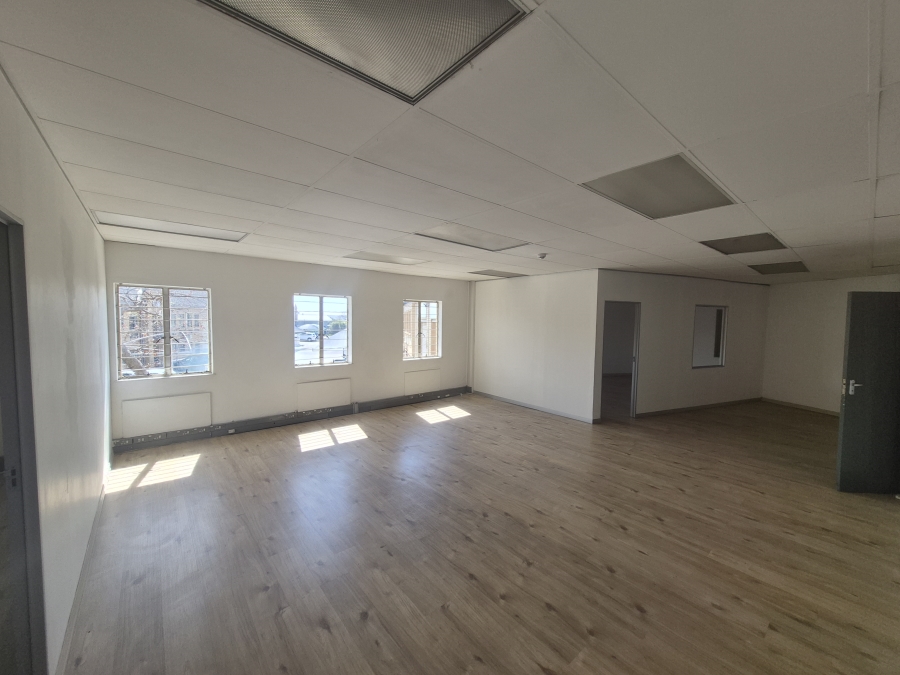 To Let Commercial Property for Rent in Linbro Park Gauteng