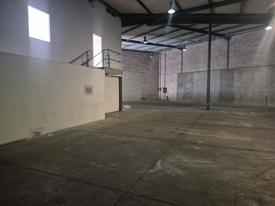 To Let Commercial Property for Rent in Linbro Park Gauteng
