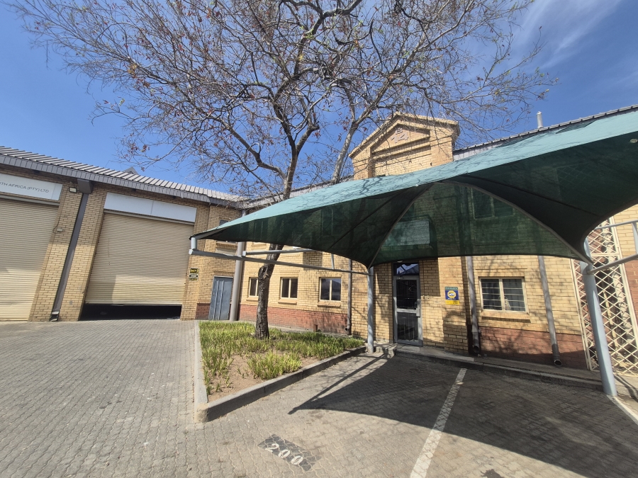To Let Commercial Property for Rent in Linbro Park Gauteng