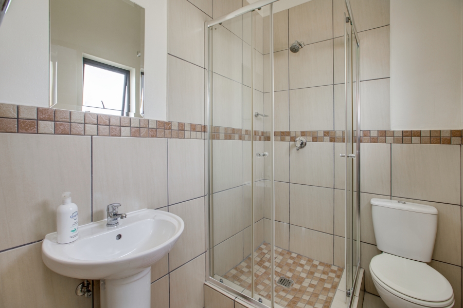3 Bedroom Property for Sale in Barbeque Downs Gauteng
