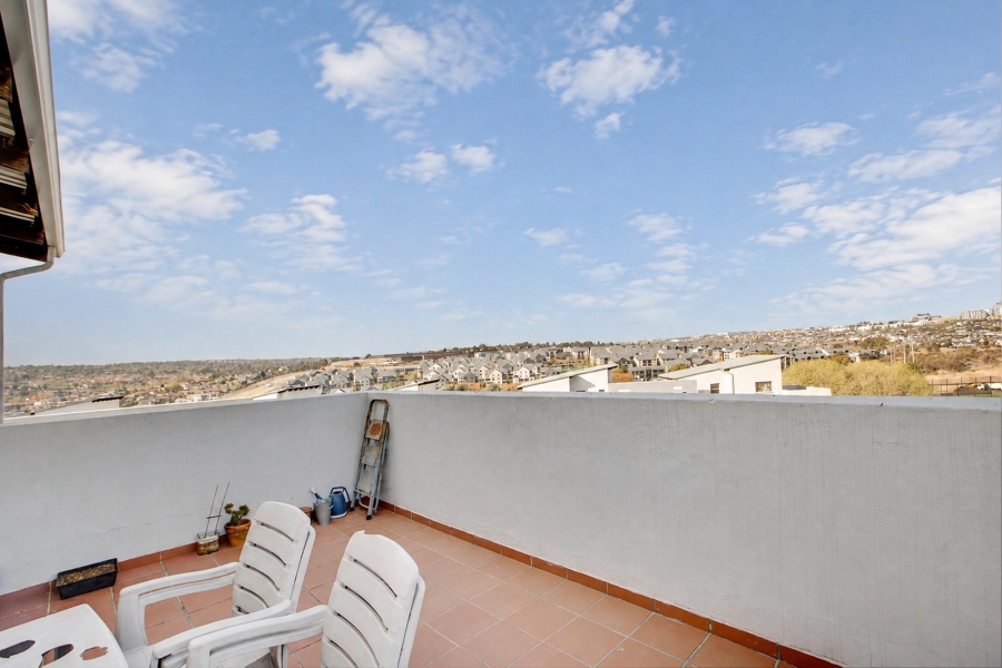 3 Bedroom Property for Sale in Barbeque Downs Gauteng