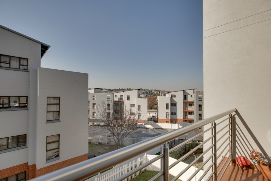 3 Bedroom Property for Sale in Barbeque Downs Gauteng